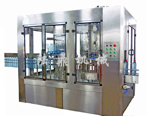 礦泉水灌裝機